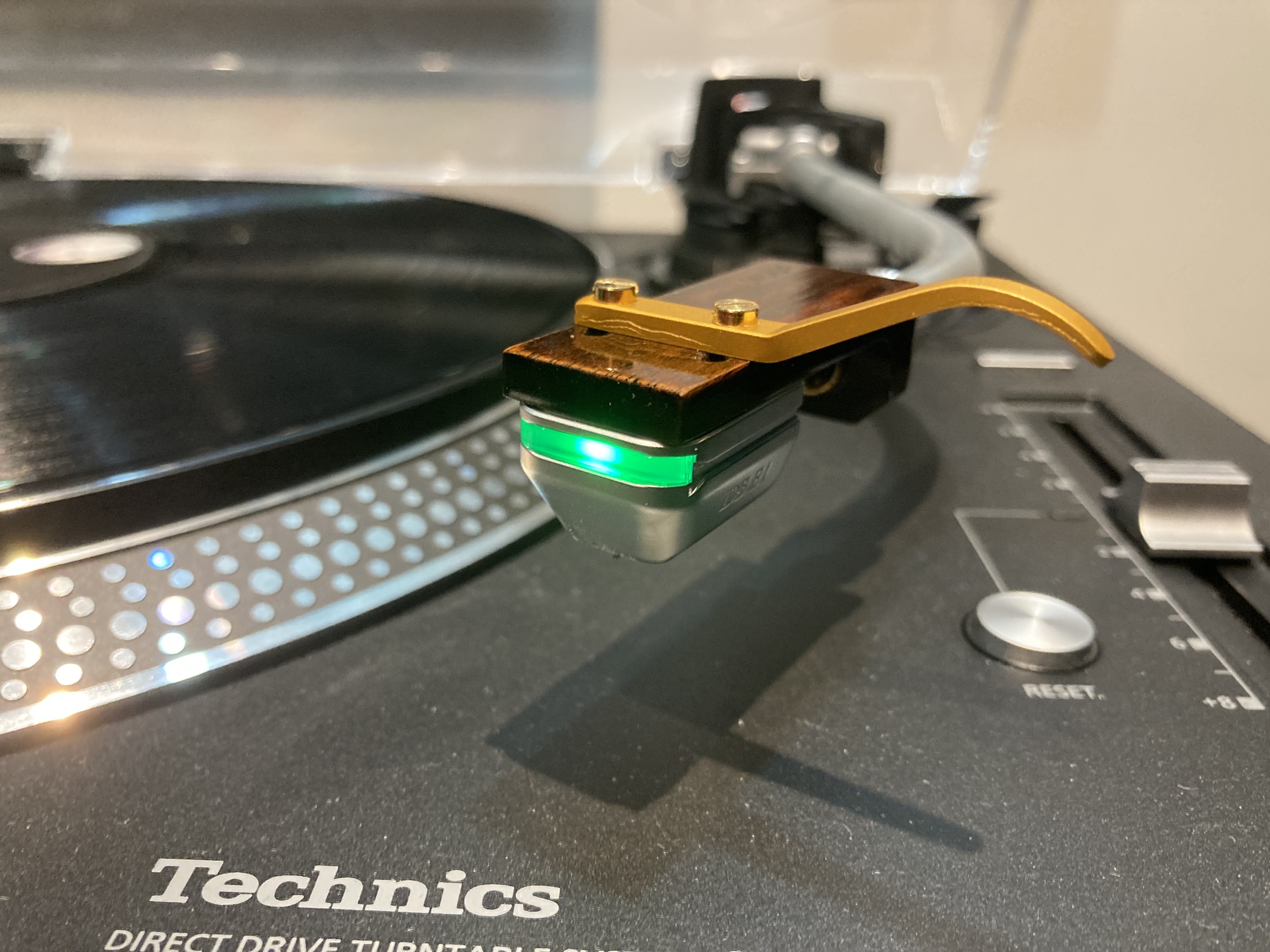 Presenting our latest hifi game changer, the giant killer DS Audio Cartridge!