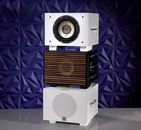 REL S550 Line Array